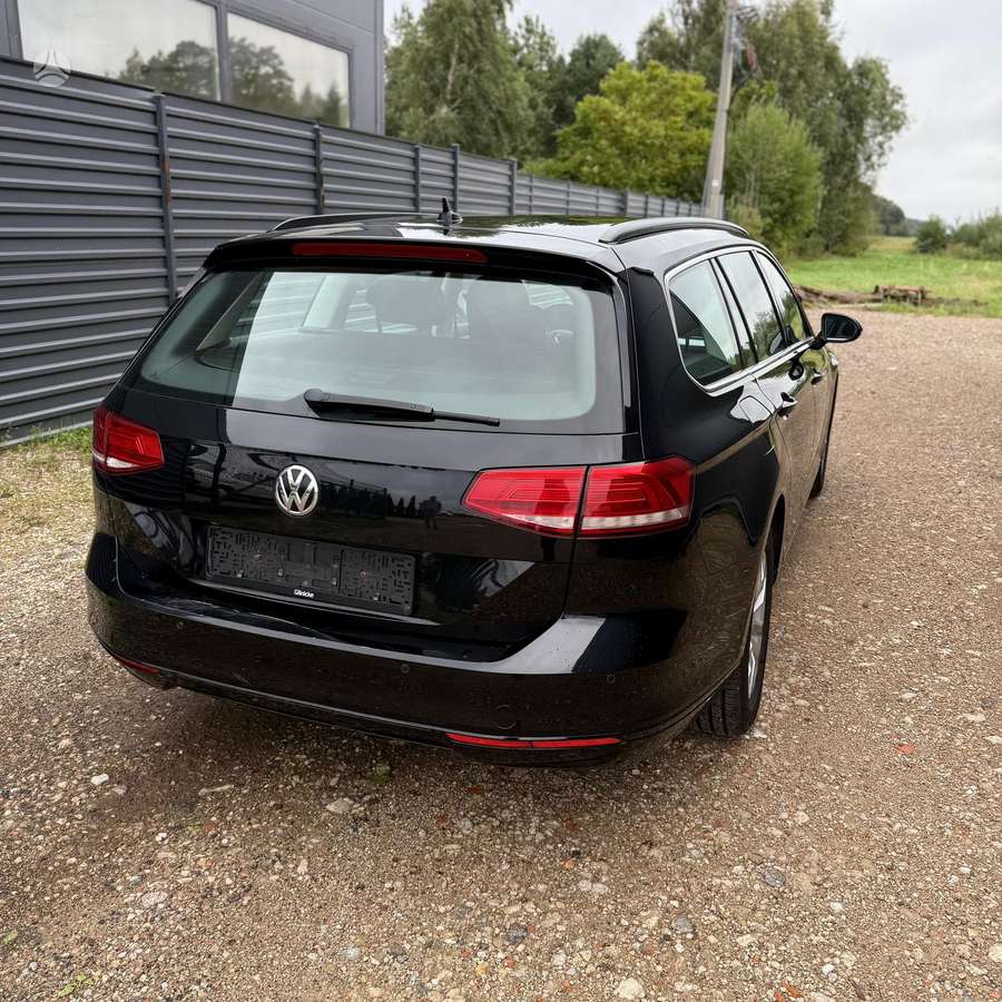 Volkswagen Passat - 6
