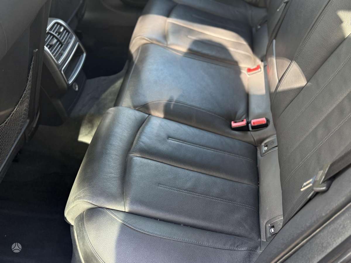 Audi A6, 3.0 l., Седан
