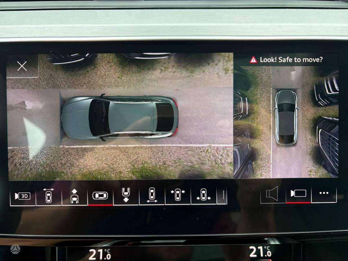 Audi e-tron S, Внедорожник / Кроссовер