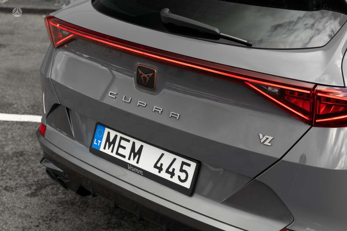 Cupra Formentor, 2.0 l., off-road / crossover