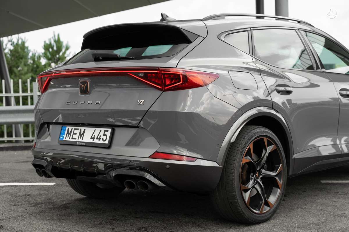 Cupra Formentor, 2.0 l., off-road / crossover