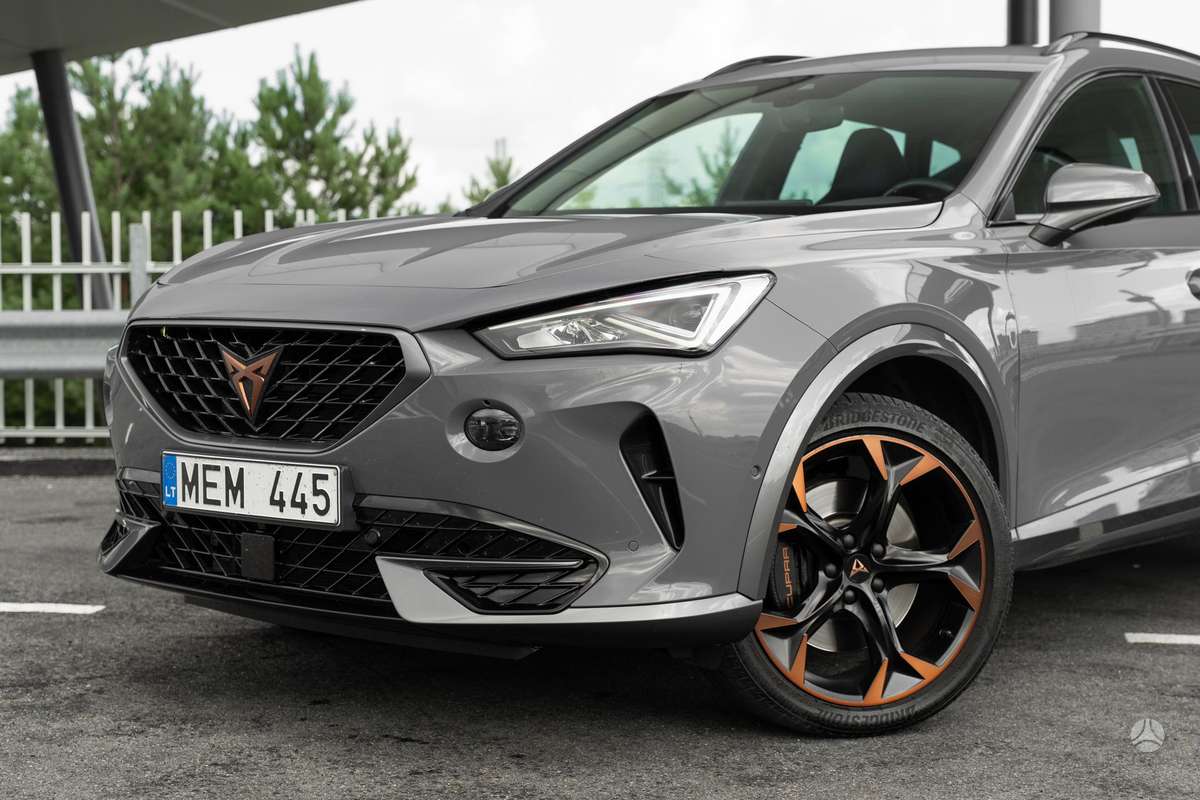 Cupra Formentor, 2.0 l., off-road / crossover