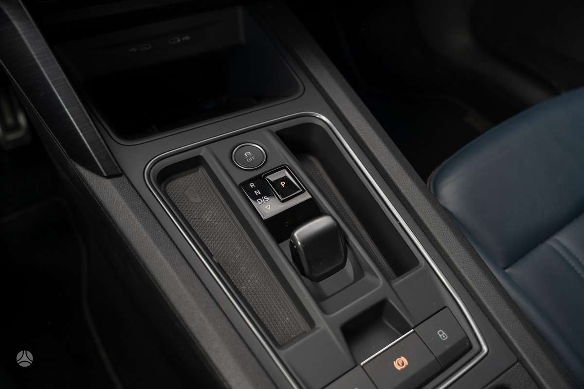 Cupra Formentor, 2.0 l., off-road / crossover