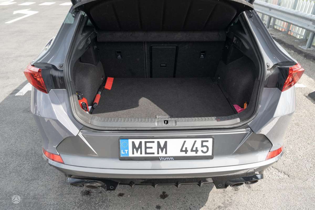 Cupra Formentor, 2.0 l., off-road / crossover