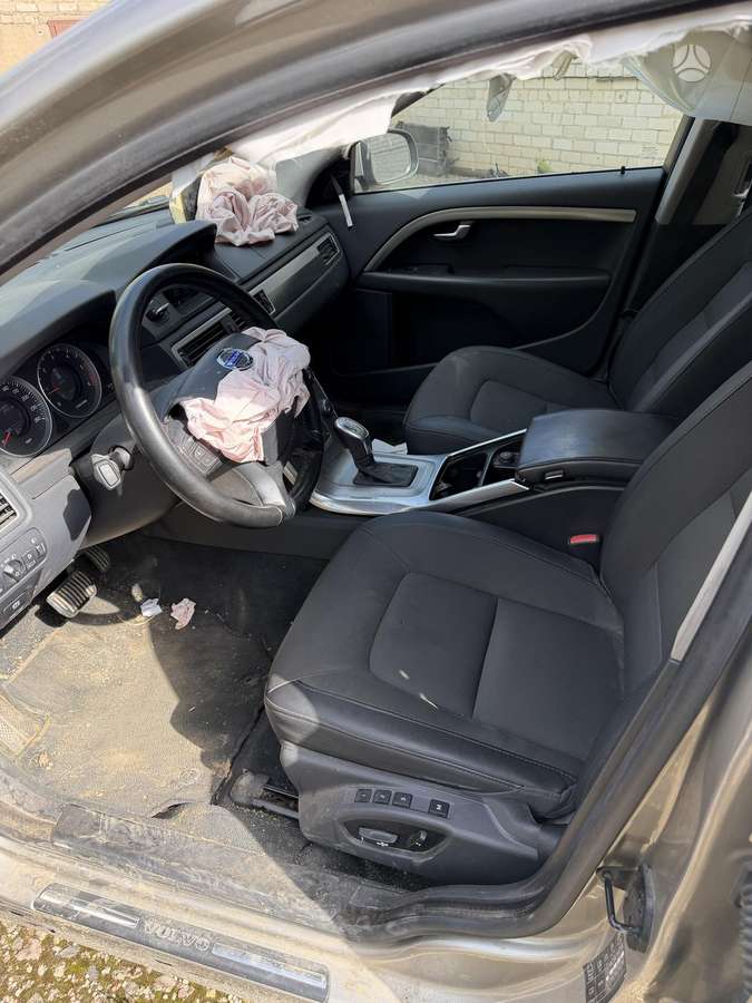 Volvo V70 - 6