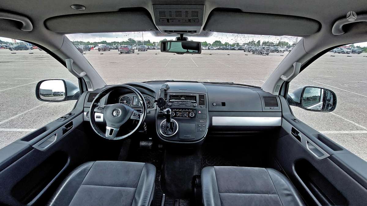 Volkswagen Multivan, 2.0 l., Минивэн