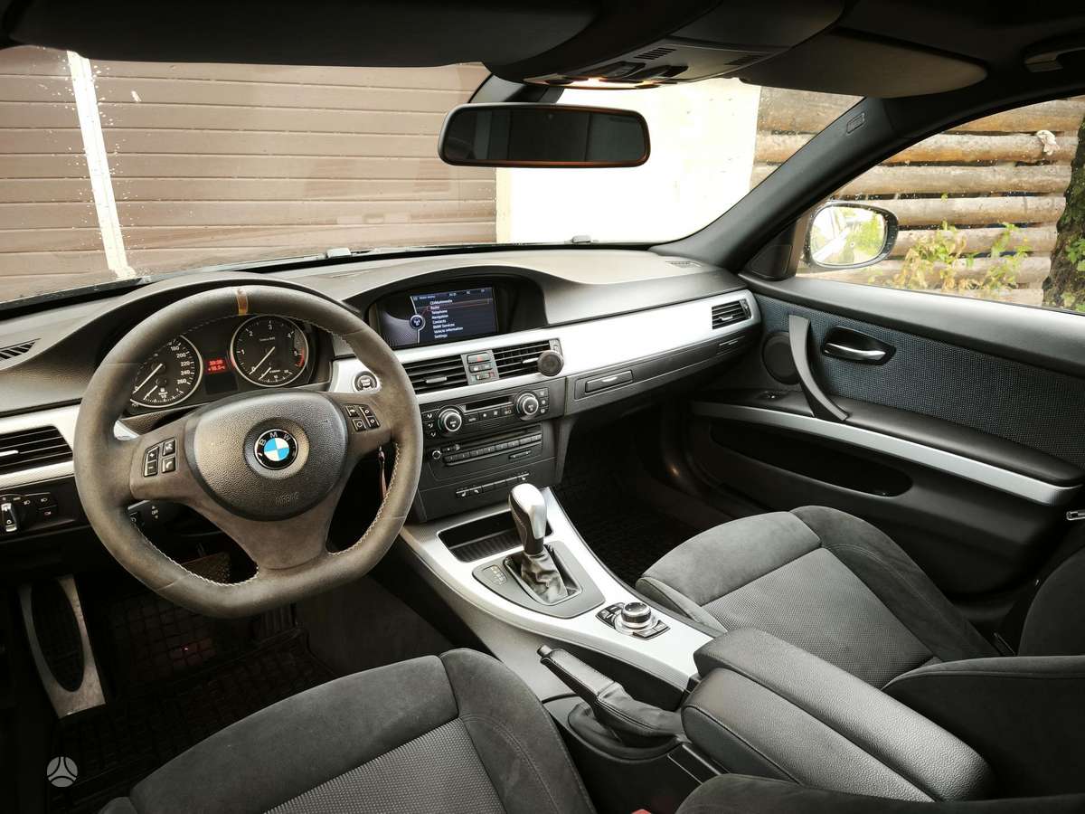 BMW 325, 3.0 l., wagon