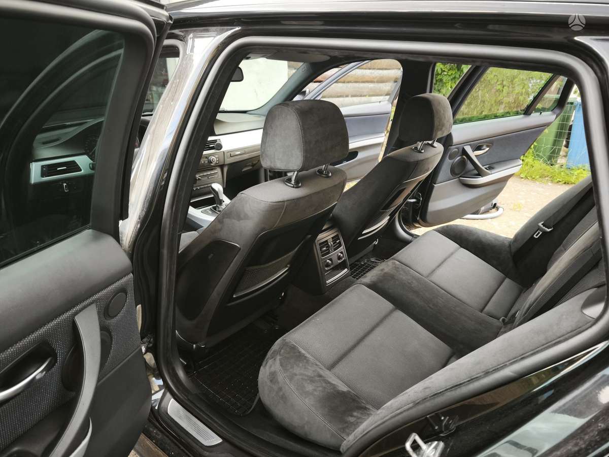 BMW 325, 3.0 l., wagon