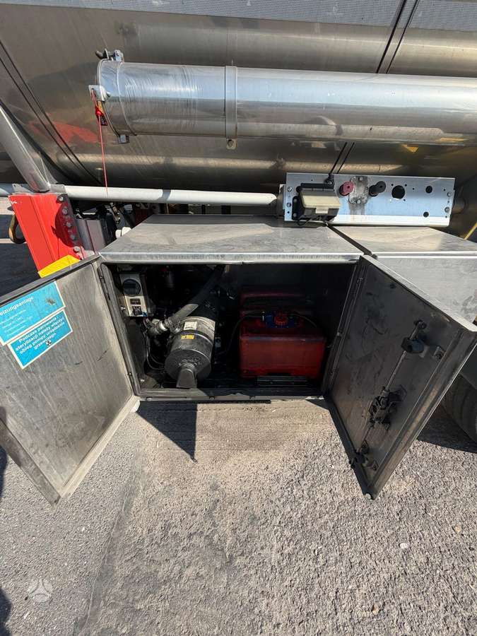 Feltbinnder, tanker