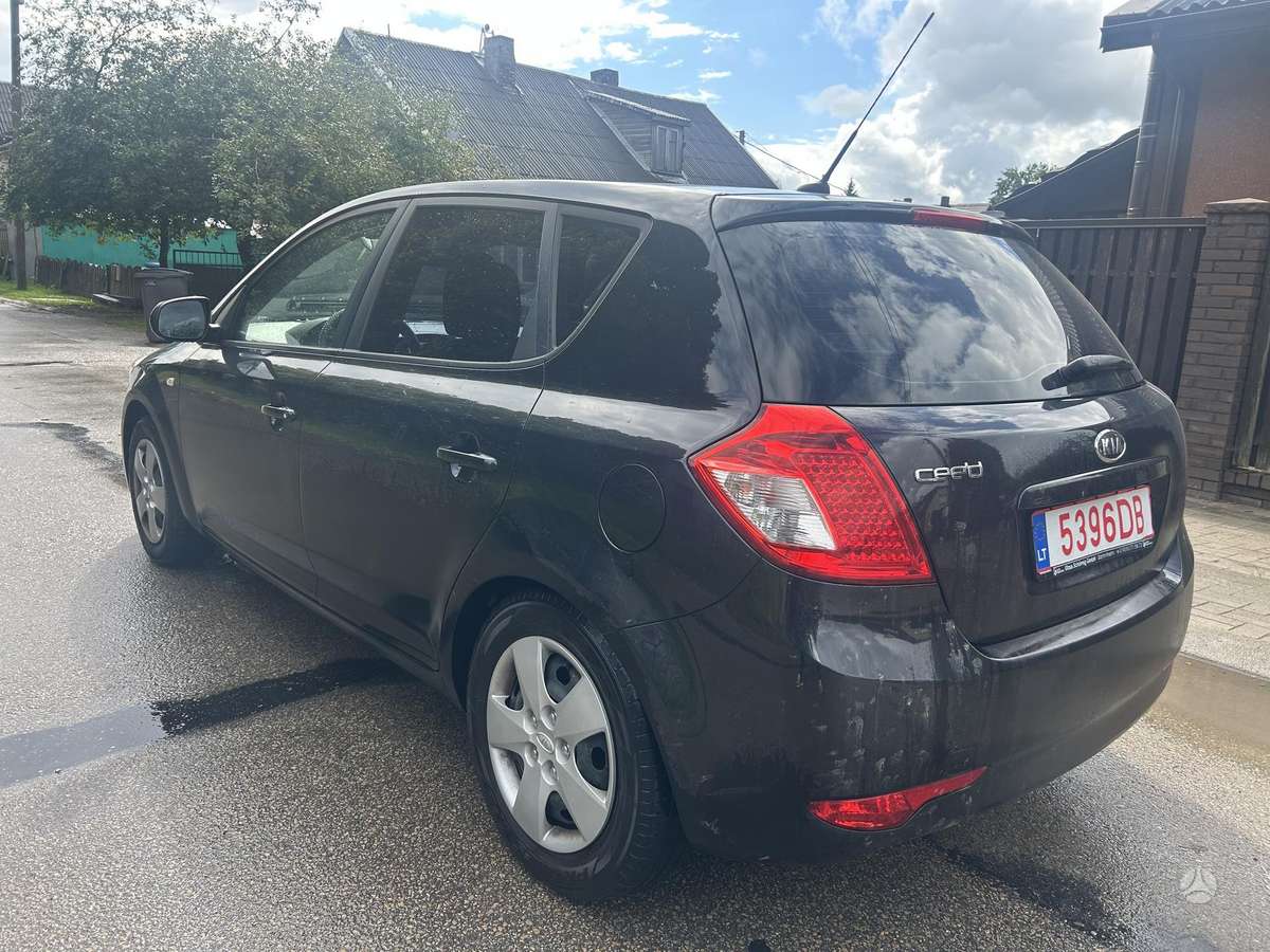 Kia Ceed, 1.4 l., Хэтчбек