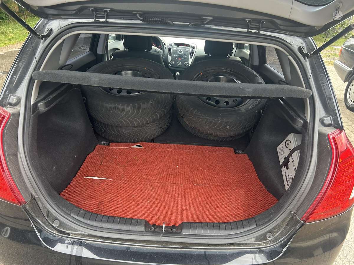 Kia Ceed, 1.4 l., Хэтчбек