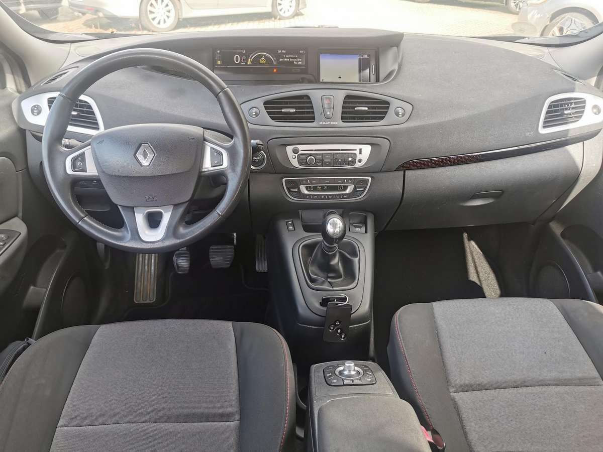 Renault Scenic, 1.5 l., Минивэн