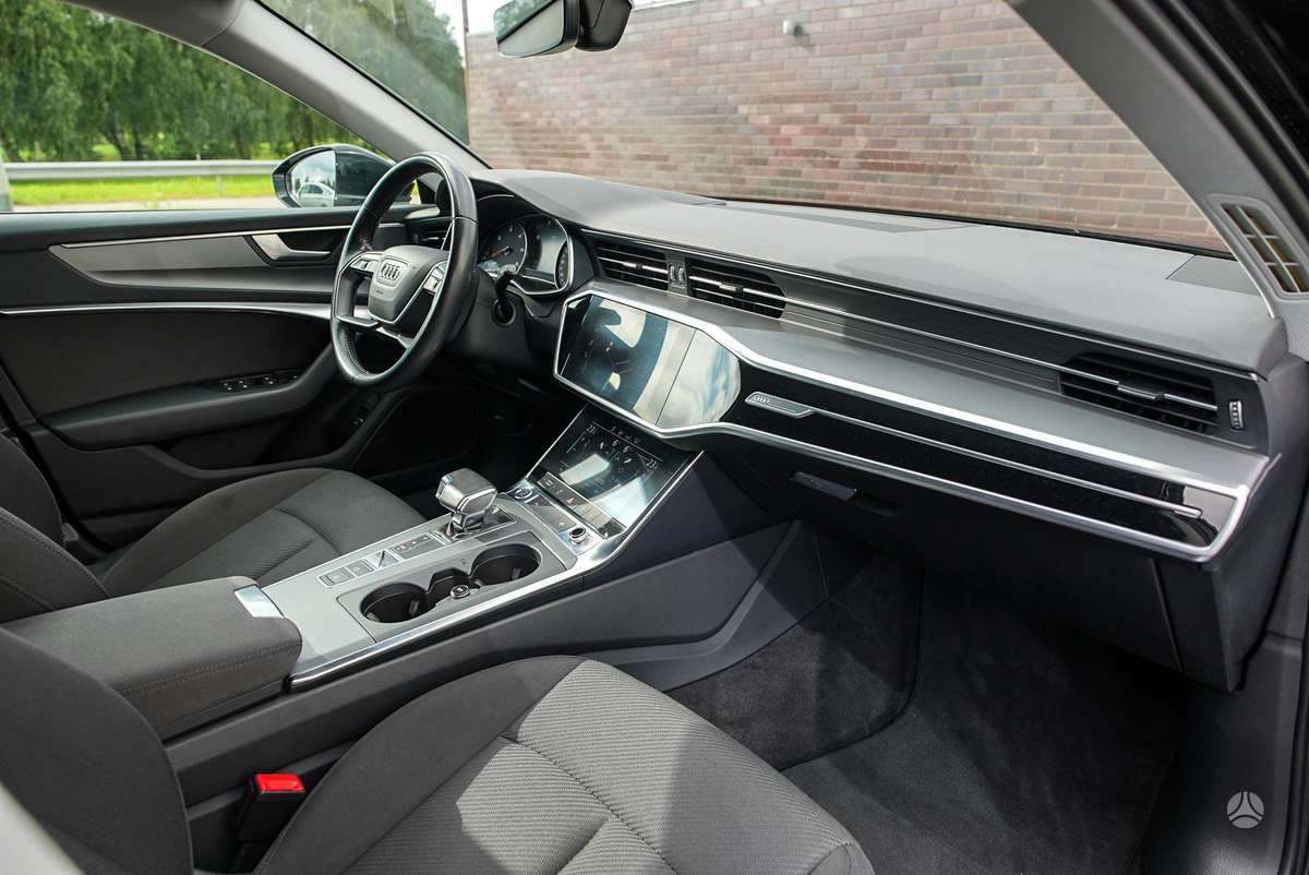 Audi A6, 2.0 l., universalas