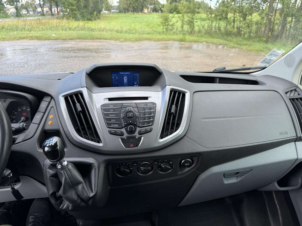 Ford Transit, 2.2 l., Минивэн
