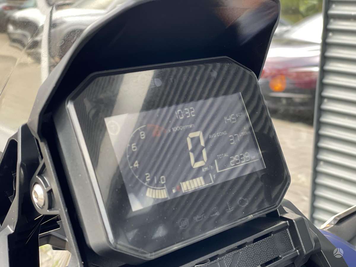 Honda ADV350 350cc, scooters / mopeds
