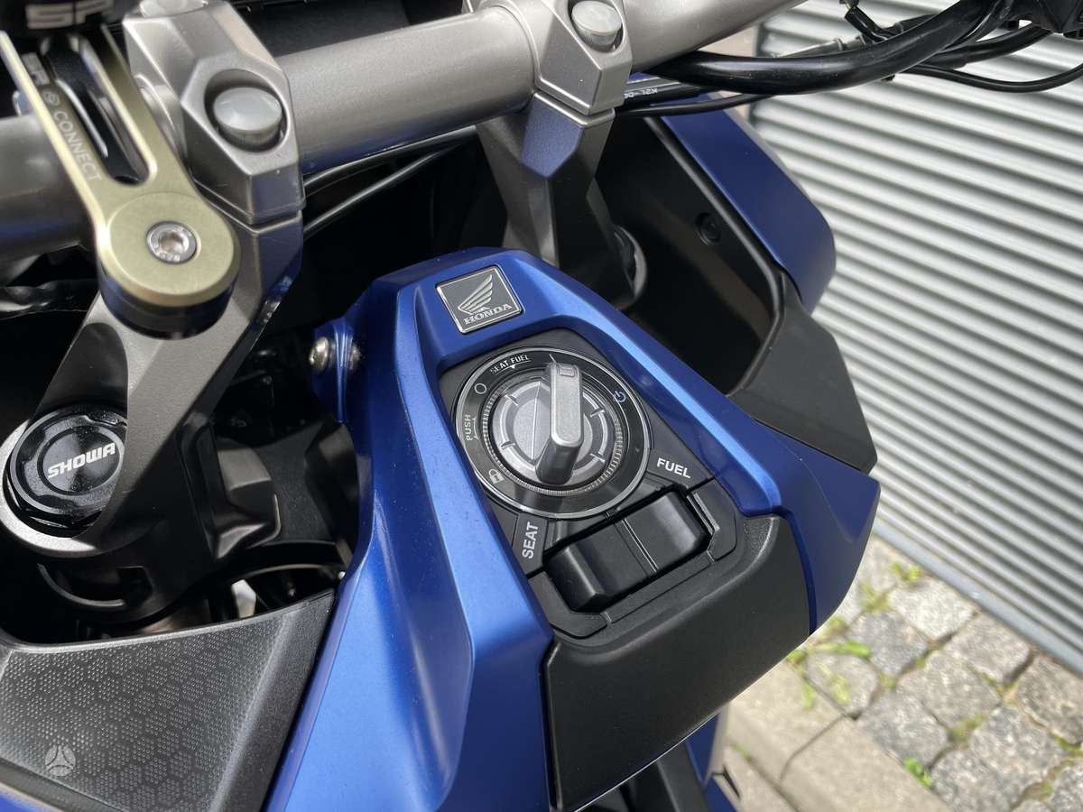 Honda ADV350 350cc, мотороллеры / мопеды