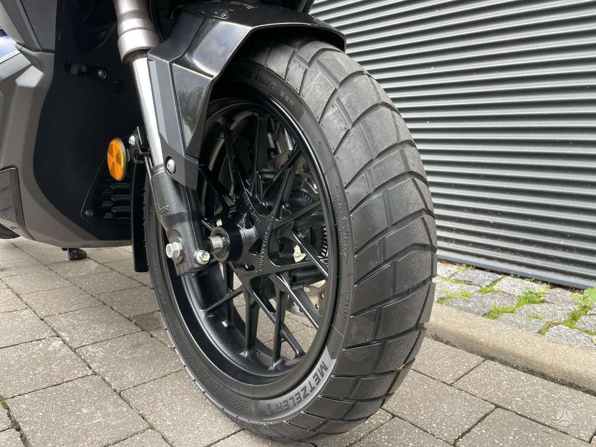 Honda ADV350 350cc, мотороллеры / мопеды