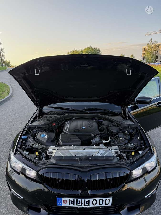 BMW 320 - 5