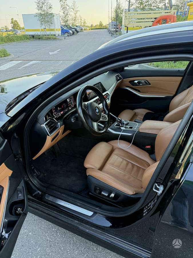 BMW 320 - 7