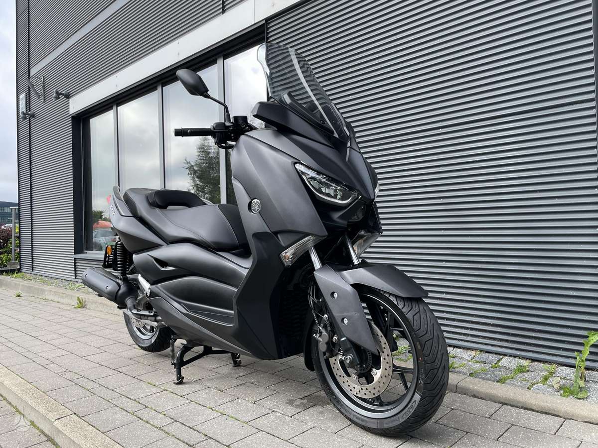 Yamaha XMAX 125 125cc, мотороллеры / мопеды