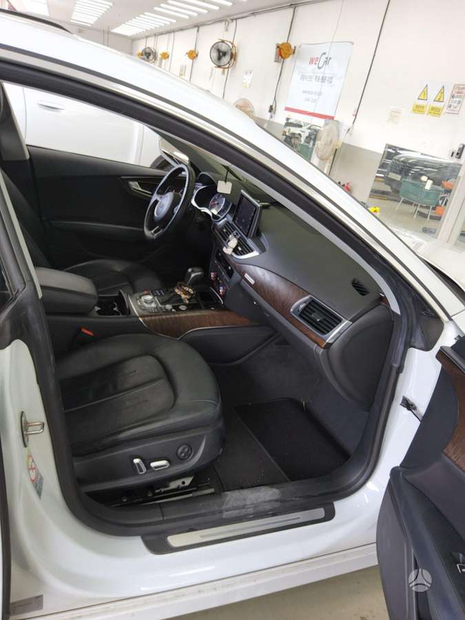 Audi A7, hatchback