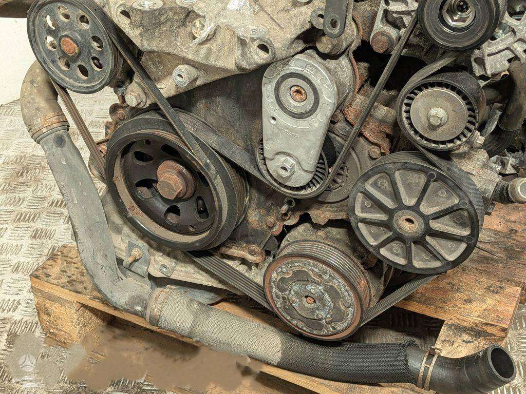 Ford Transit, YMF6, engine