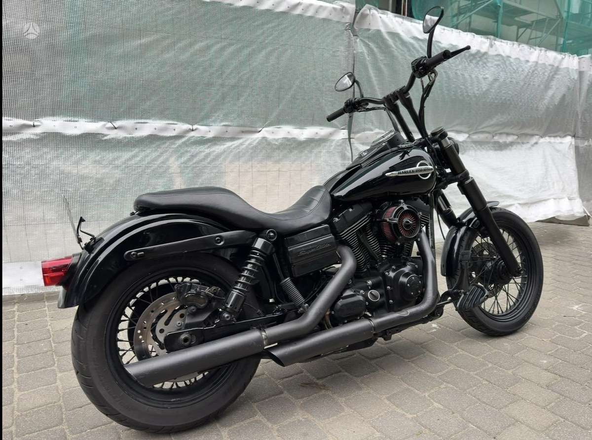 Harley-Davidson Dyna 1688cc, чопперы / круизеры / custom