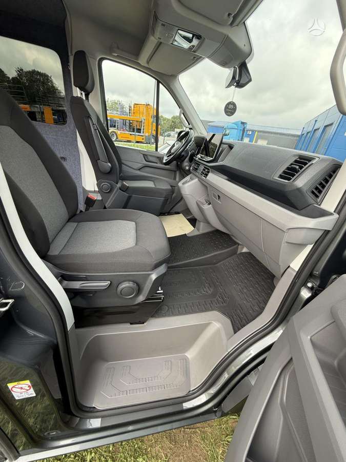 Volkswagen Crafter - 8