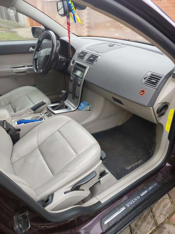 Volvo V50, 2.0 l., Универсал
