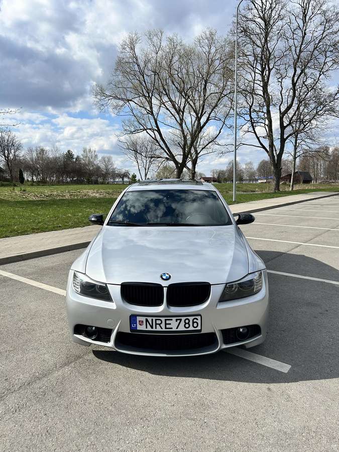 BMW 318, 2.0 l., wagon