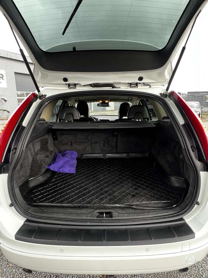 Volvo XC60 - 9