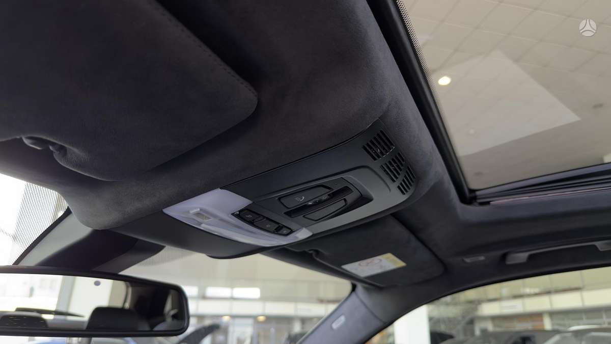 BMW X5, 3.0 l., off-road / crossover