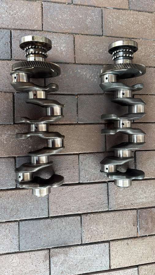 BMW 520 crankshaft