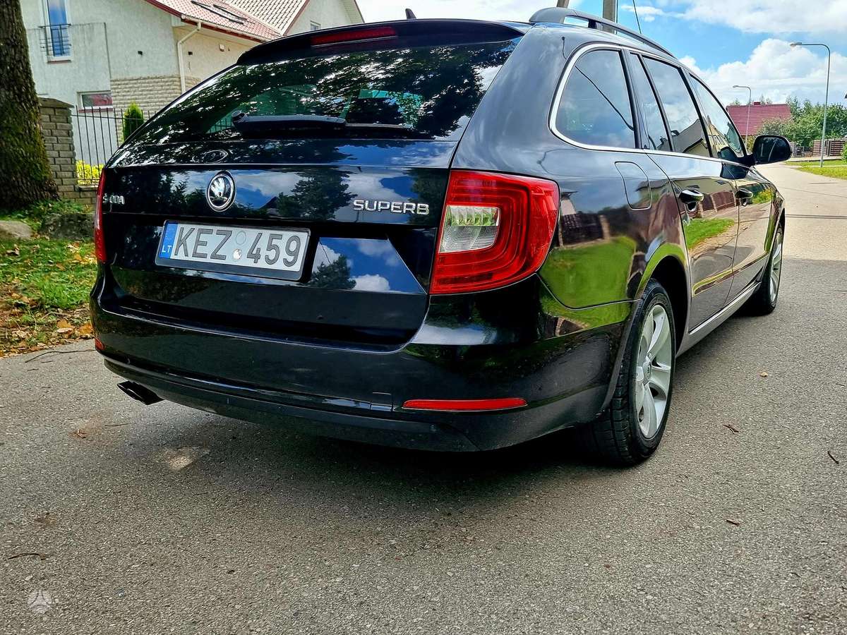 Skoda Superb, 2.0 l., Универсал