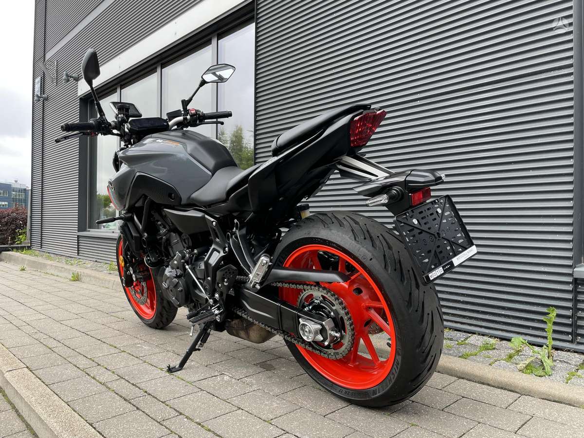 Yamaha MT 07 700cc, street / classic