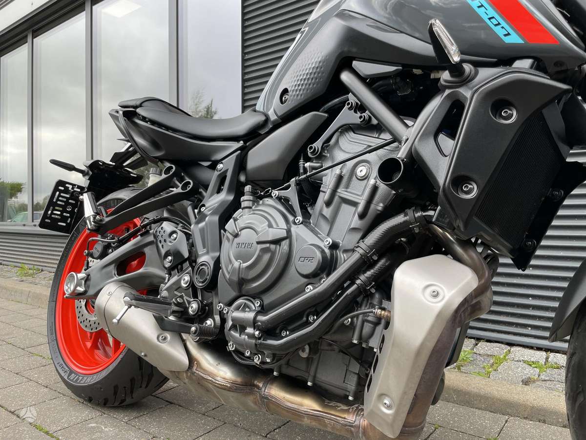 Yamaha MT 07 700cc, street / classic
