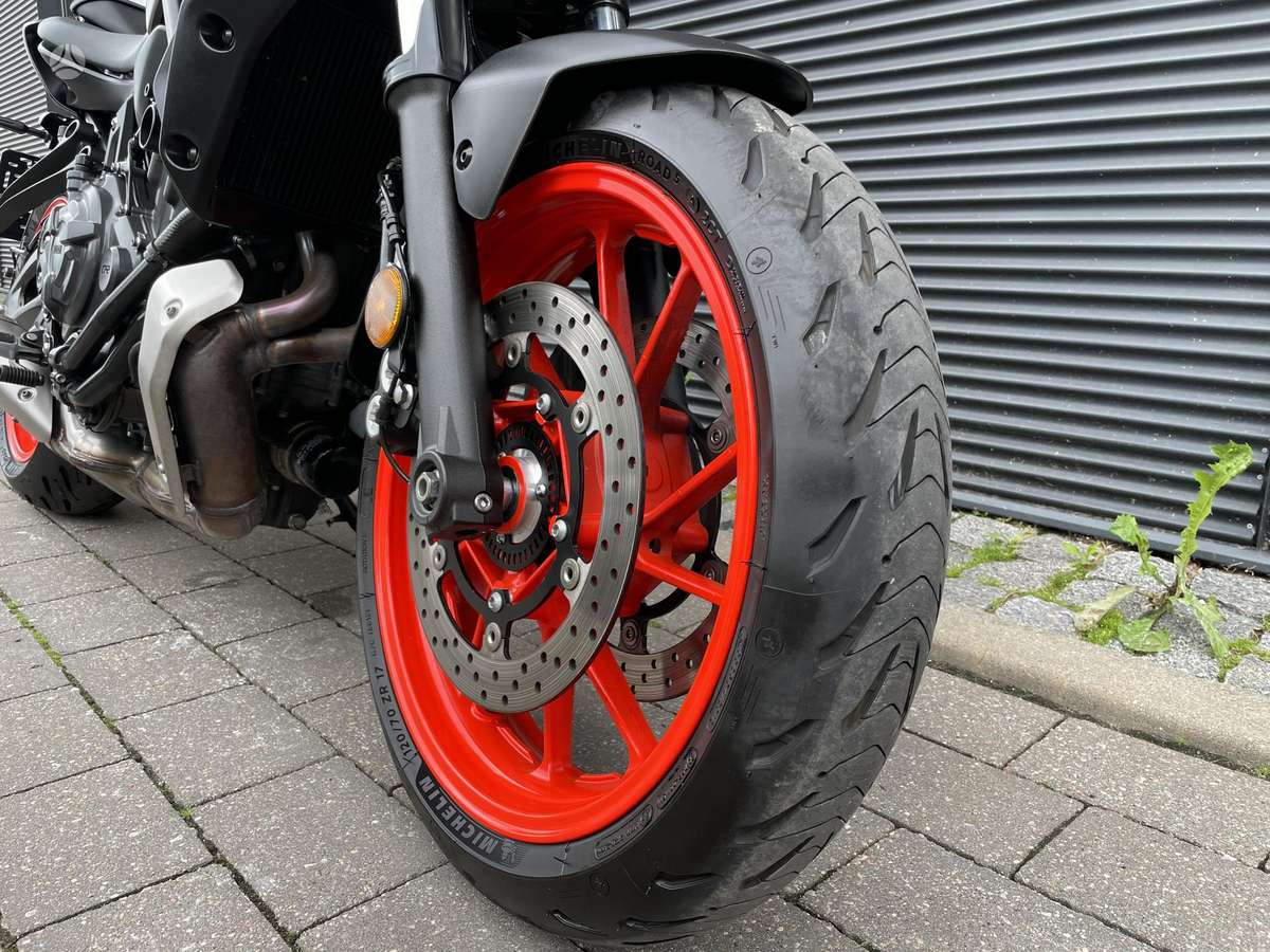 Yamaha MT 07 700cc, street / classic