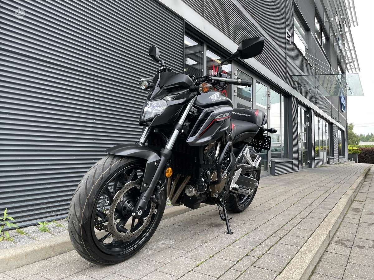 Honda CB 650cc, street / classic