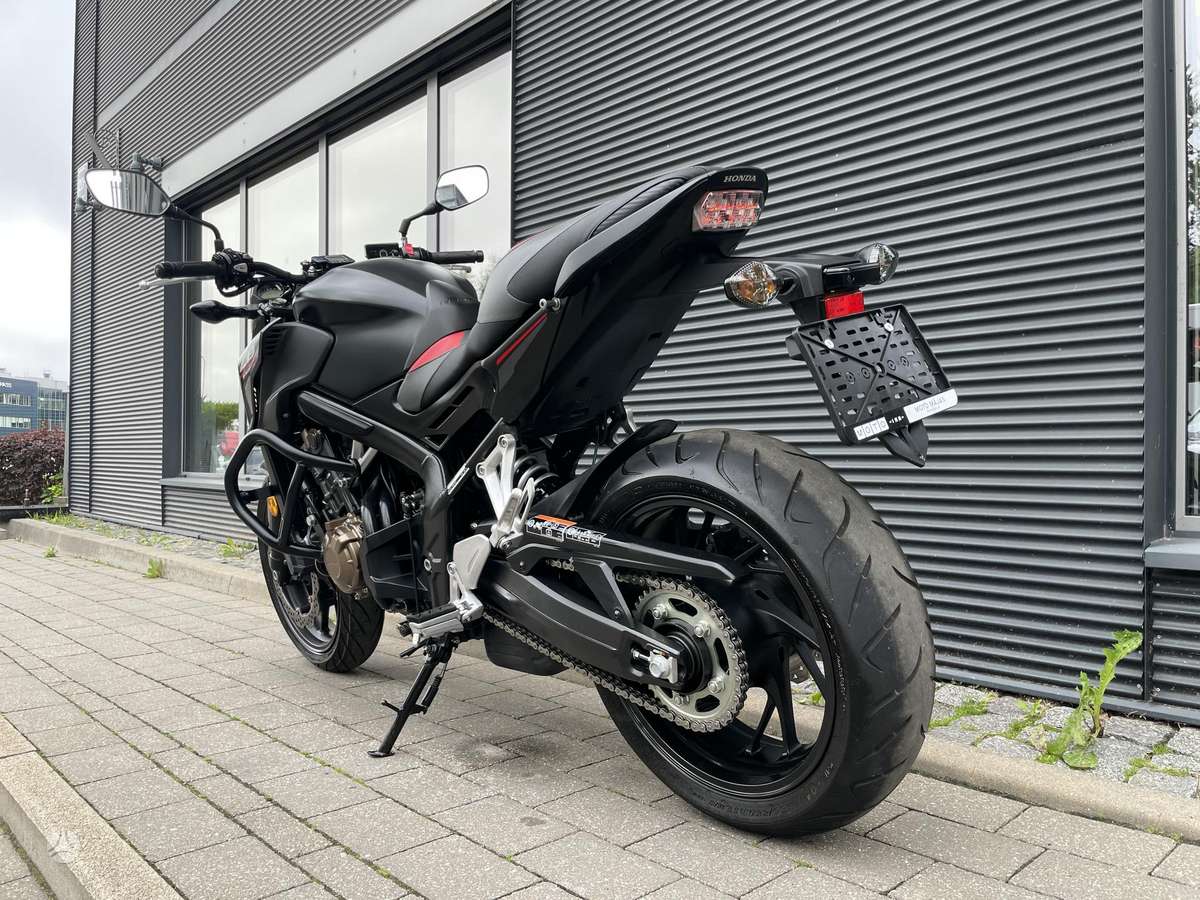 Honda CB 650cc, street / classic