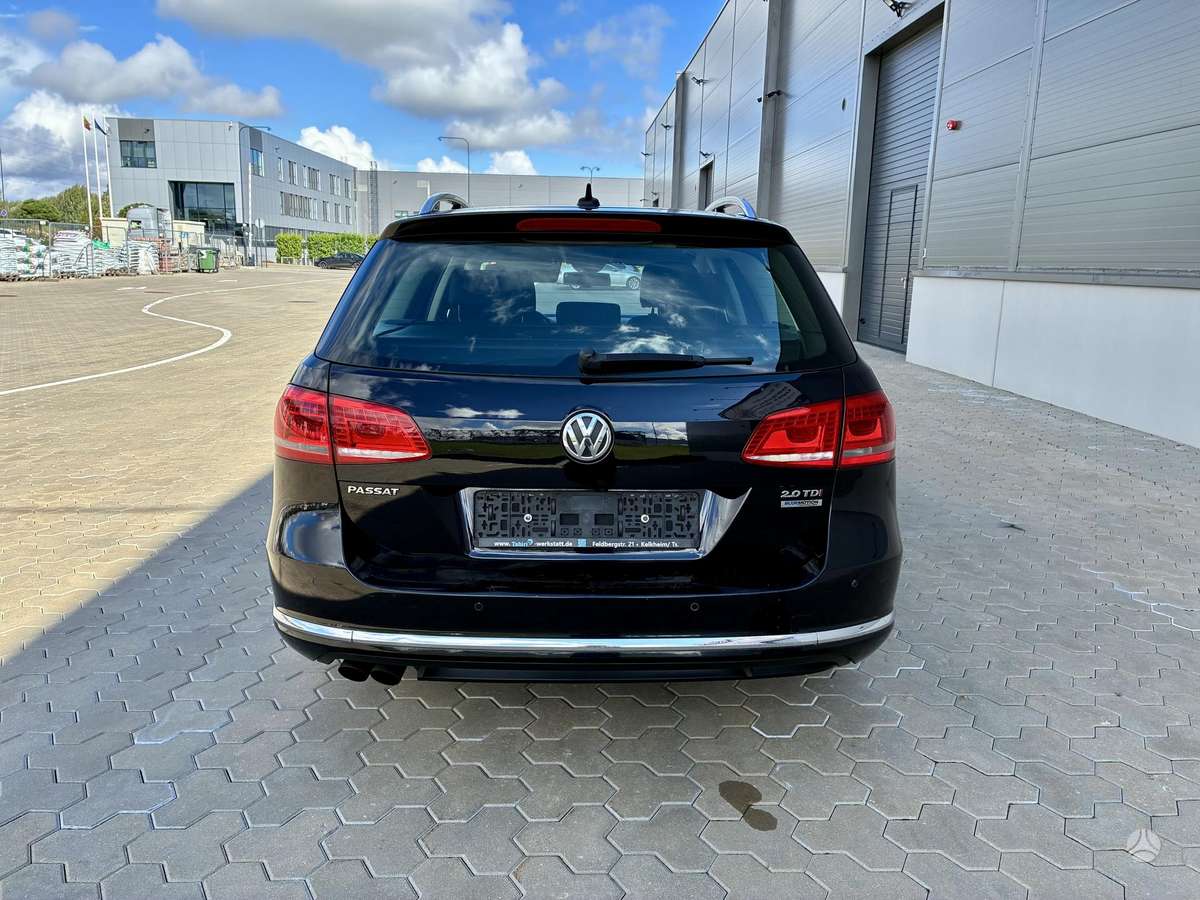 Volkswagen Passat - 5