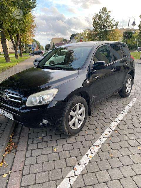 Toyota RAV4 - 5