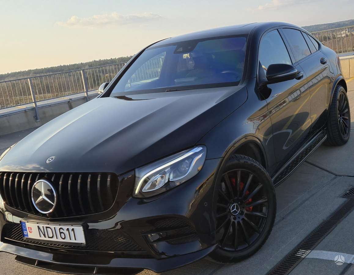 Mercedes-Benz GLC Coupe 350 - 7