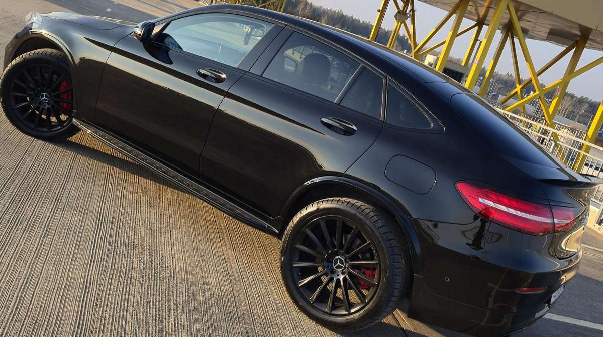 Mercedes-Benz GLC Coupe 350 - 8