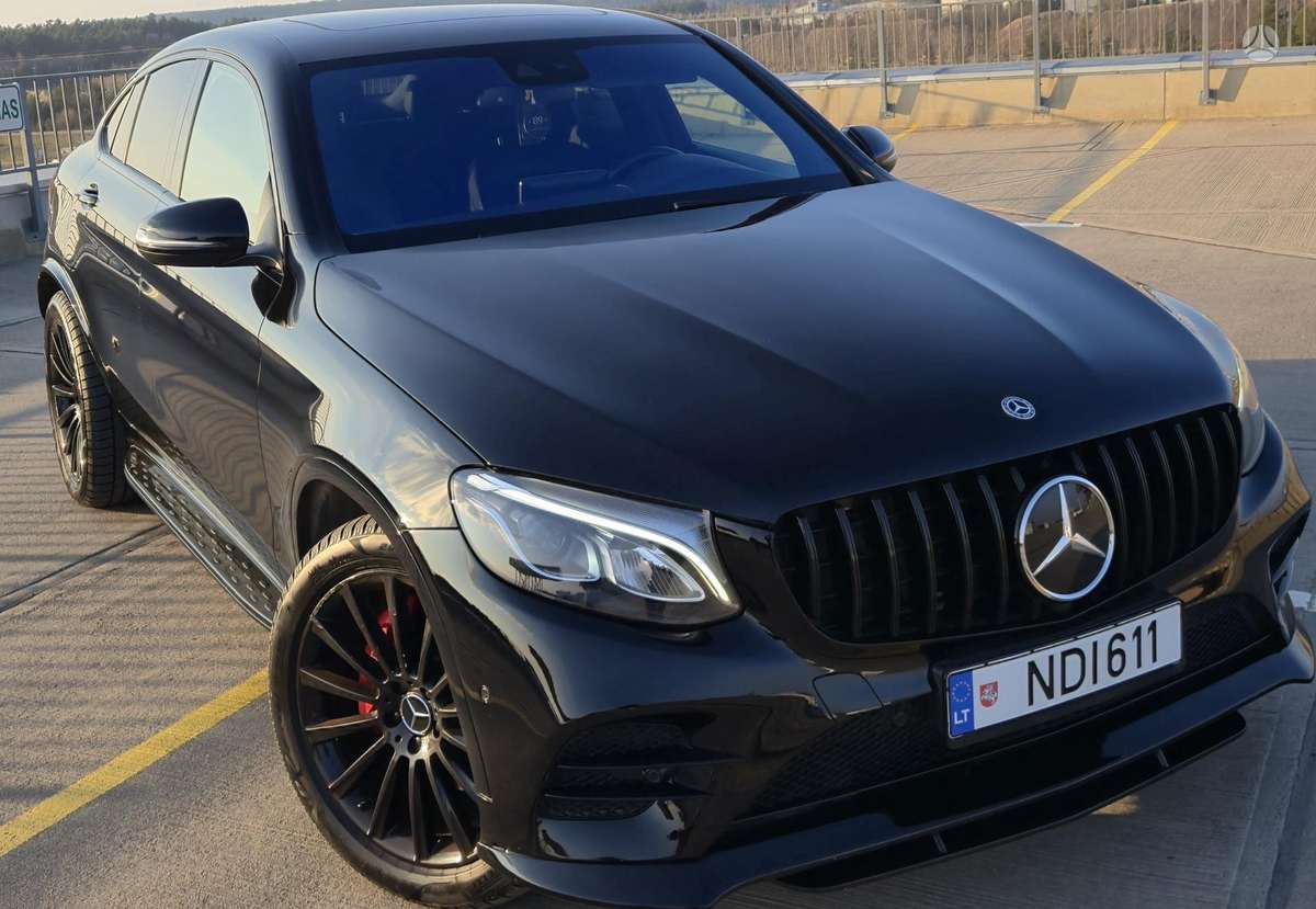Mercedes-Benz GLC Coupe 350 - 1