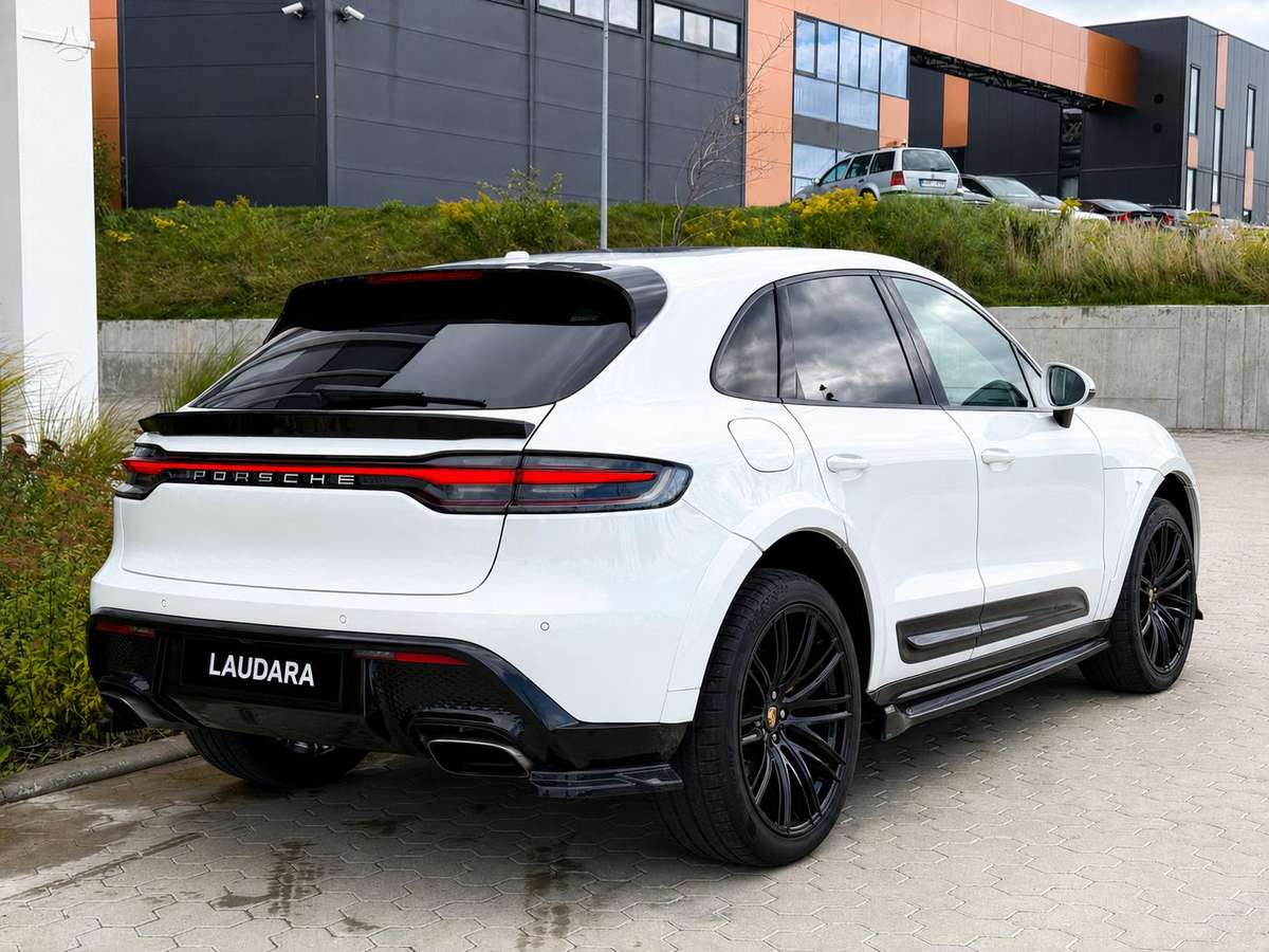 Porsche Macan - 8