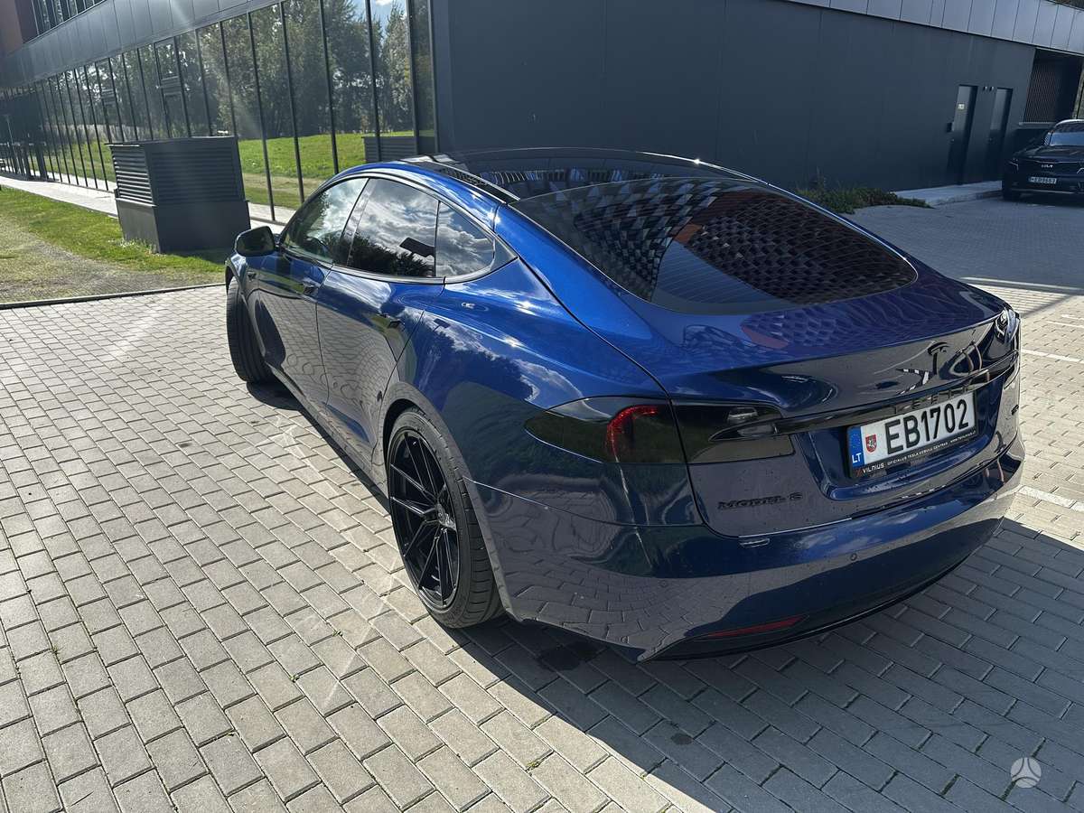 Tesla Model S, 75 кВт·ч, Хэтчбек