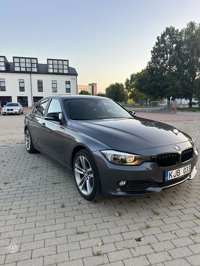 BMW 318, 2.0 l., Седан