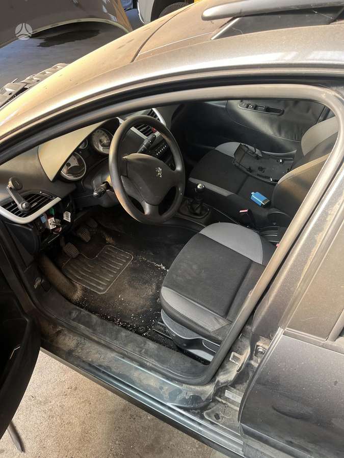 Peugeot 207, 1.4 l., Универсал