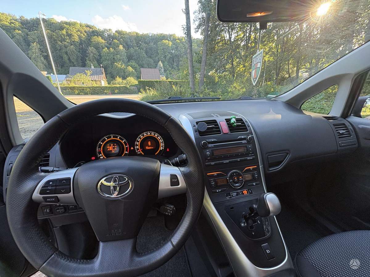 Toyota Auris - 3