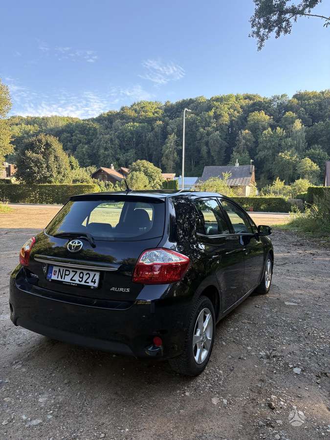 Toyota Auris - 8